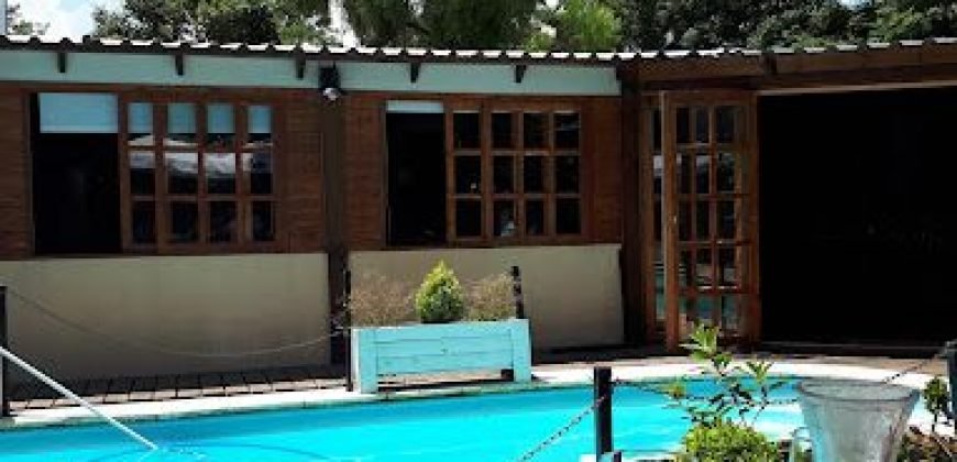 Local en Marindia Sur