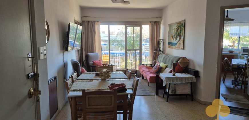 Galería Atlántida 104