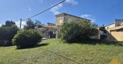 Hotel con dos casas