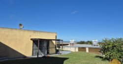 Hotel con dos casas