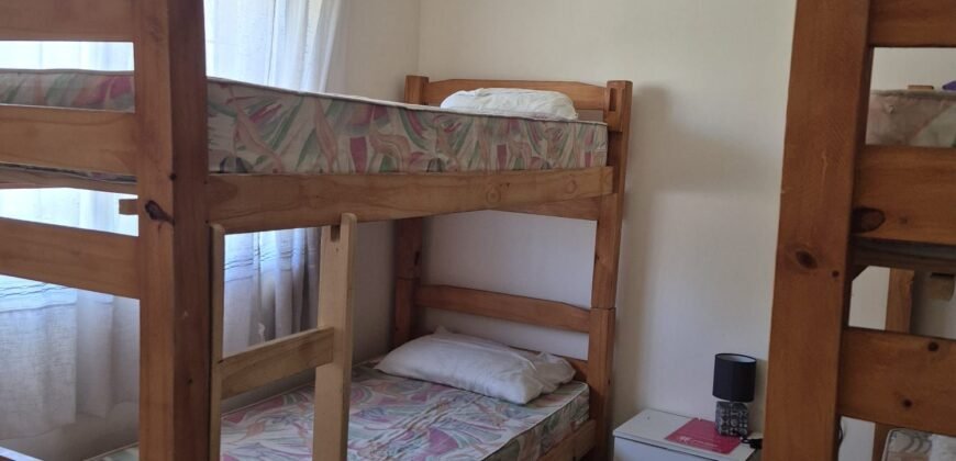 Hotel con dos casas