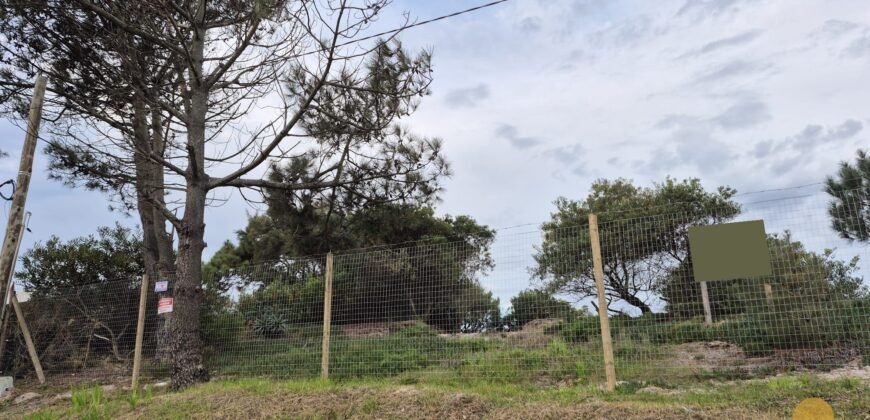 Terreno en rambla de Parque del Plata